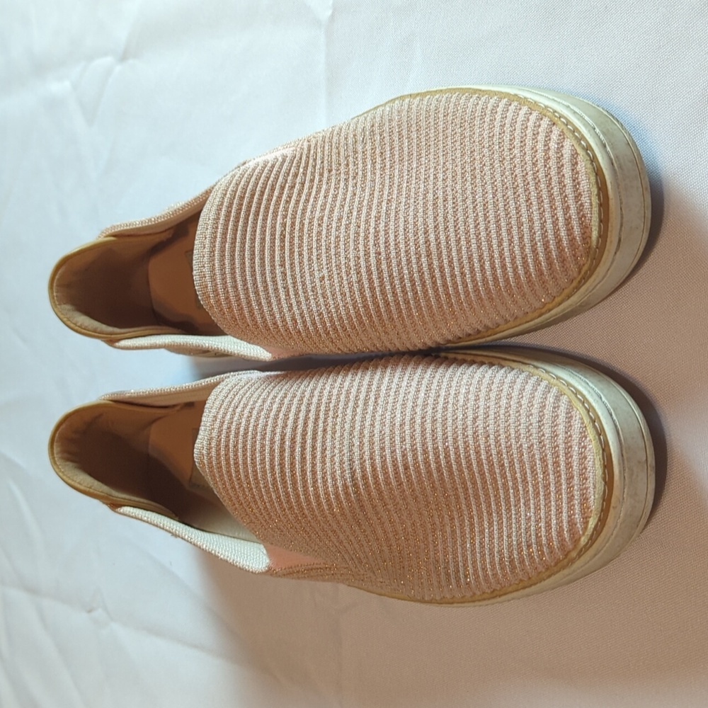 UGG Light Pink Slip-On Shoes Sz.10